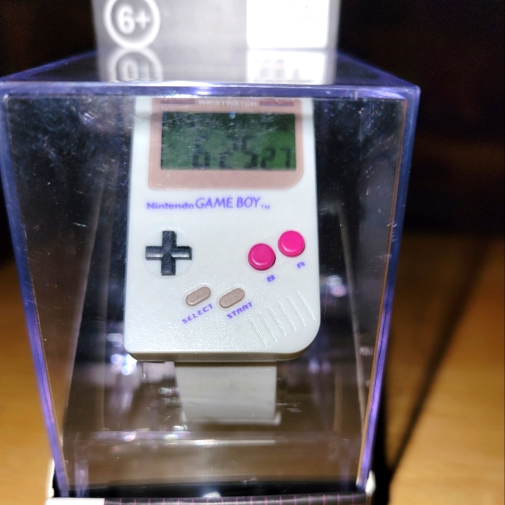 NIB - Retro Gameboy Watch